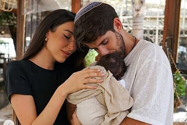 טליה עובדיה ושחף רז באירוע ברית מילה לבנם הבכור | צילום: מאי כהן, אינסטגרם taliaovadia1@