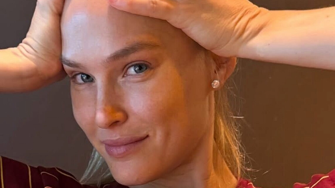 מסיבה מספר 7642736 יצאה לדרך. בר רפאלי | צילום: אינסטגרם barrefaeli@