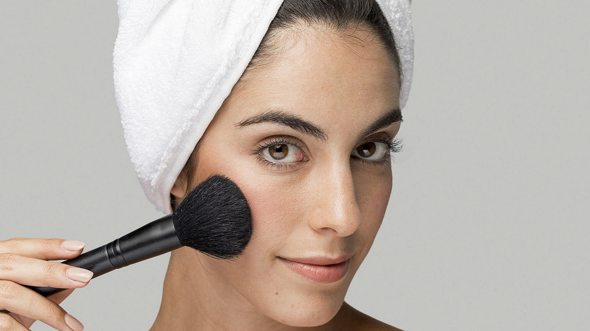 שזופה, טבעית וטוב לה | צילום: freepik