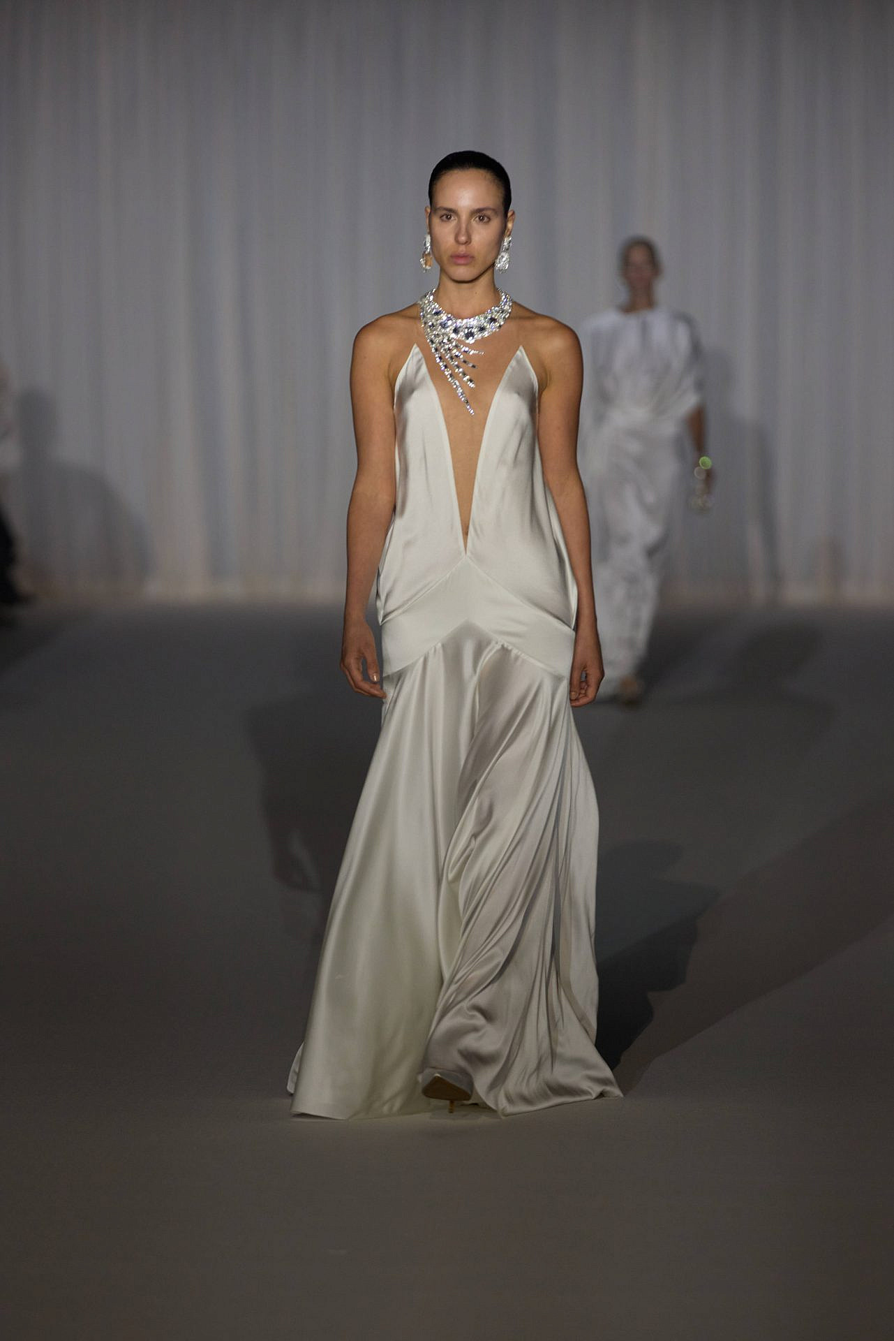 התצוגה של אלון ליבנה, שבוע האופנה ישראל קנדה תל אביב 2025 | צילום: עומרי רוזנגרט