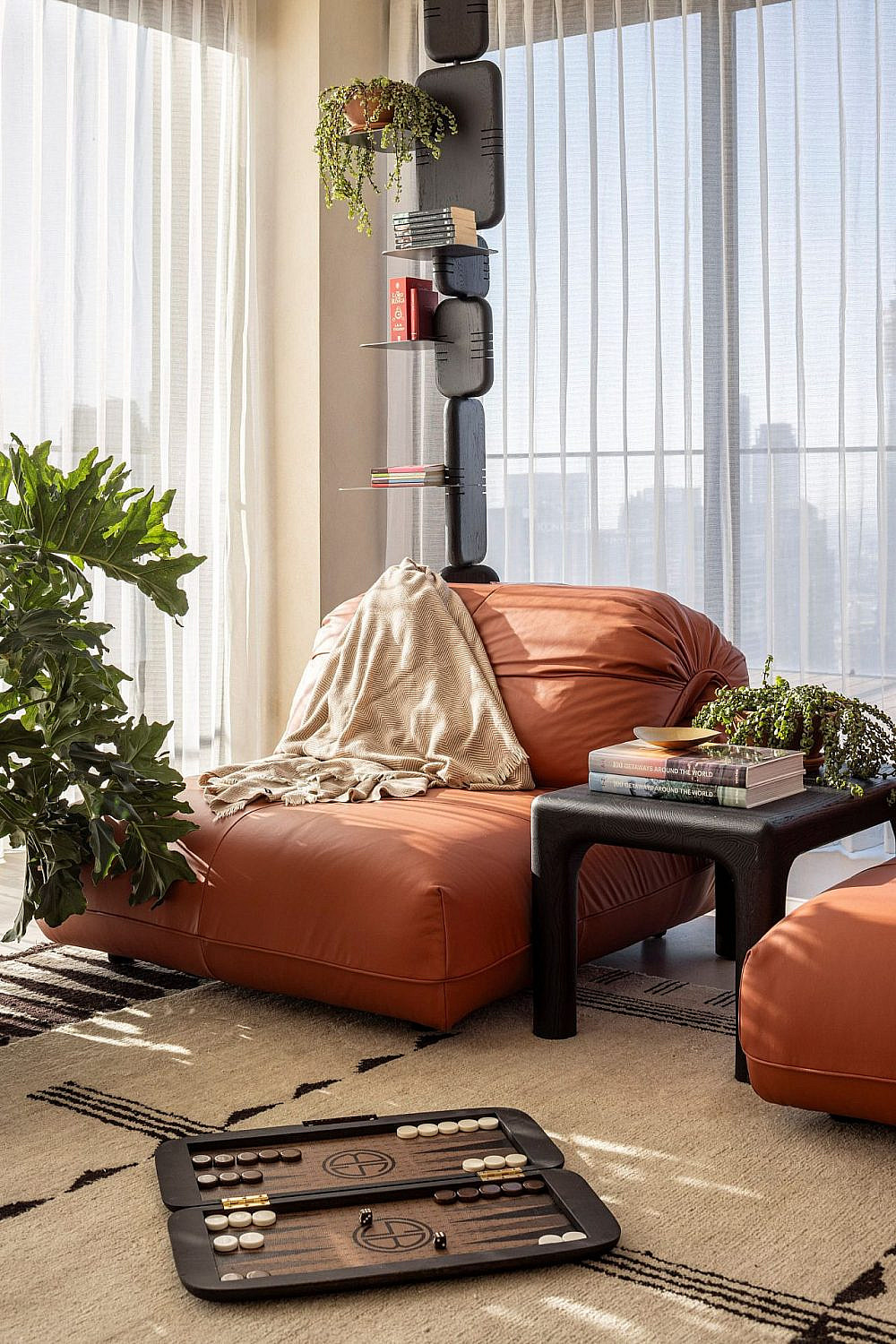 אדריכלות: גל נאור, ריהוט: אריק בן שמחון, צילום: עמית גירון