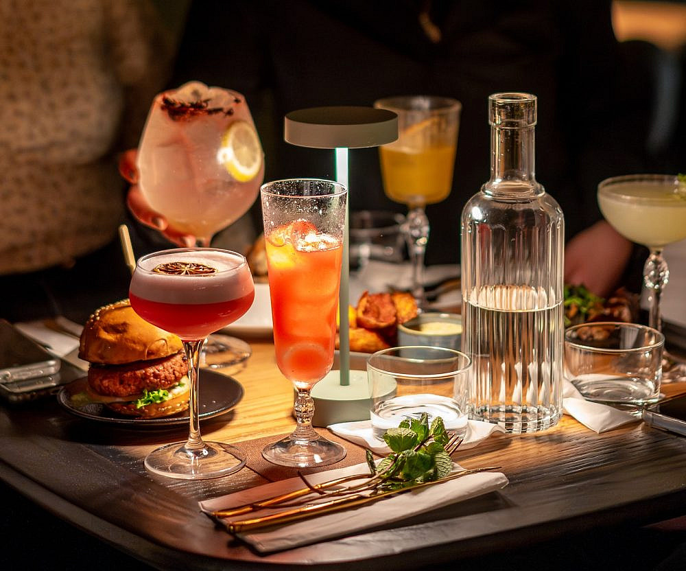 Bar 22. מלון ענבל | צילום: איתמר גינצבורג