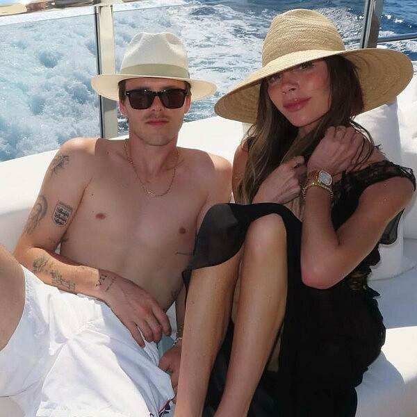 ויקטוריה בקהאם ובנה קרוז | צילום: אינסטגרם victoriabeckham@