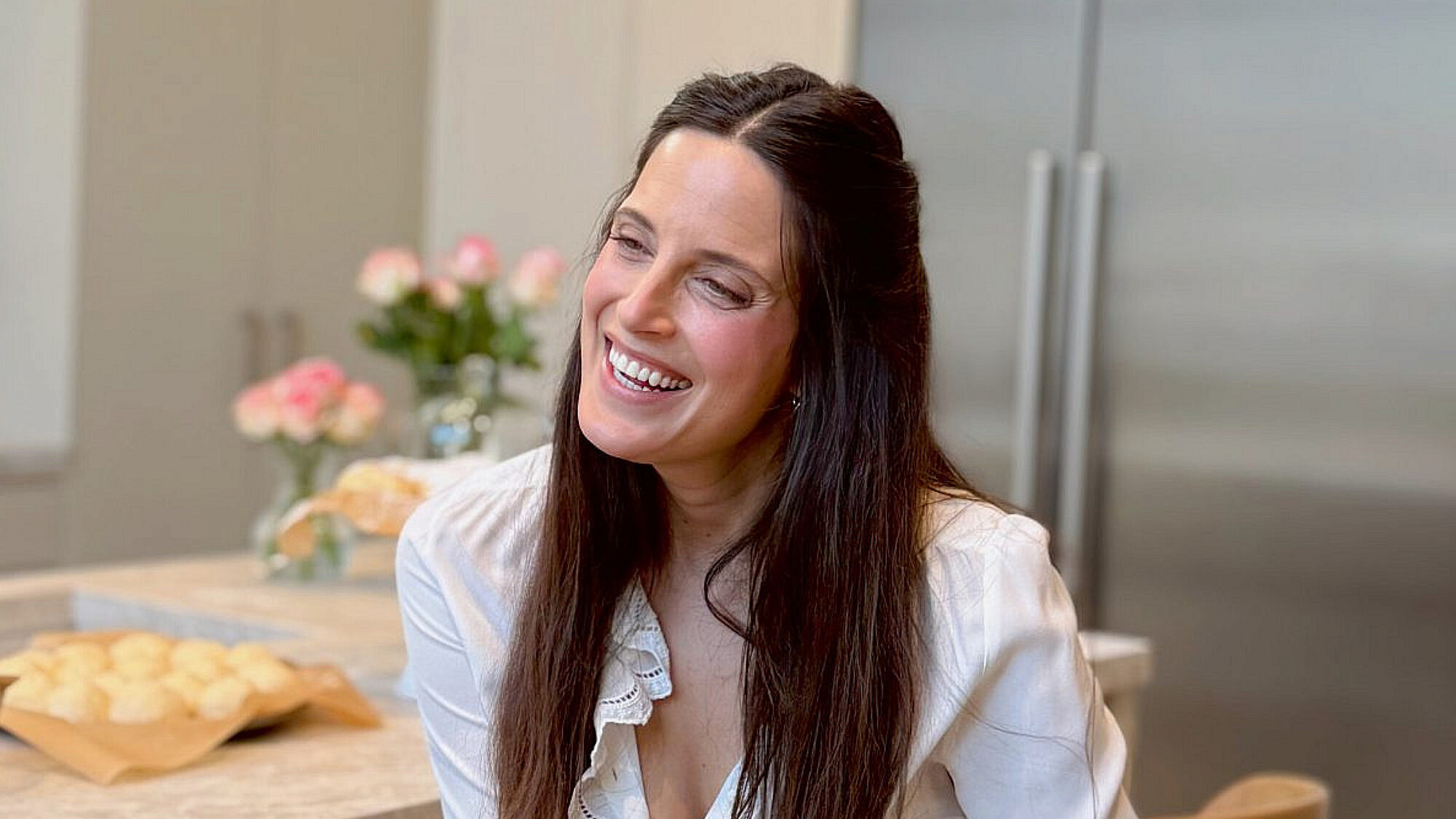 עדי שילון לאביבי מטבחים | צילום: רהב מדיה, אביבי מטבחים