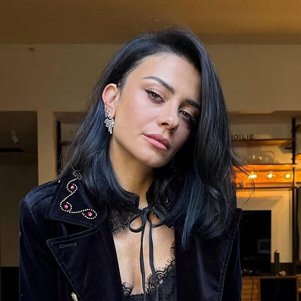 נינט טייב | איפור: טלי פאוור, שיער וצילום: שגיא דהרי, אינסטגרם sagidahary@