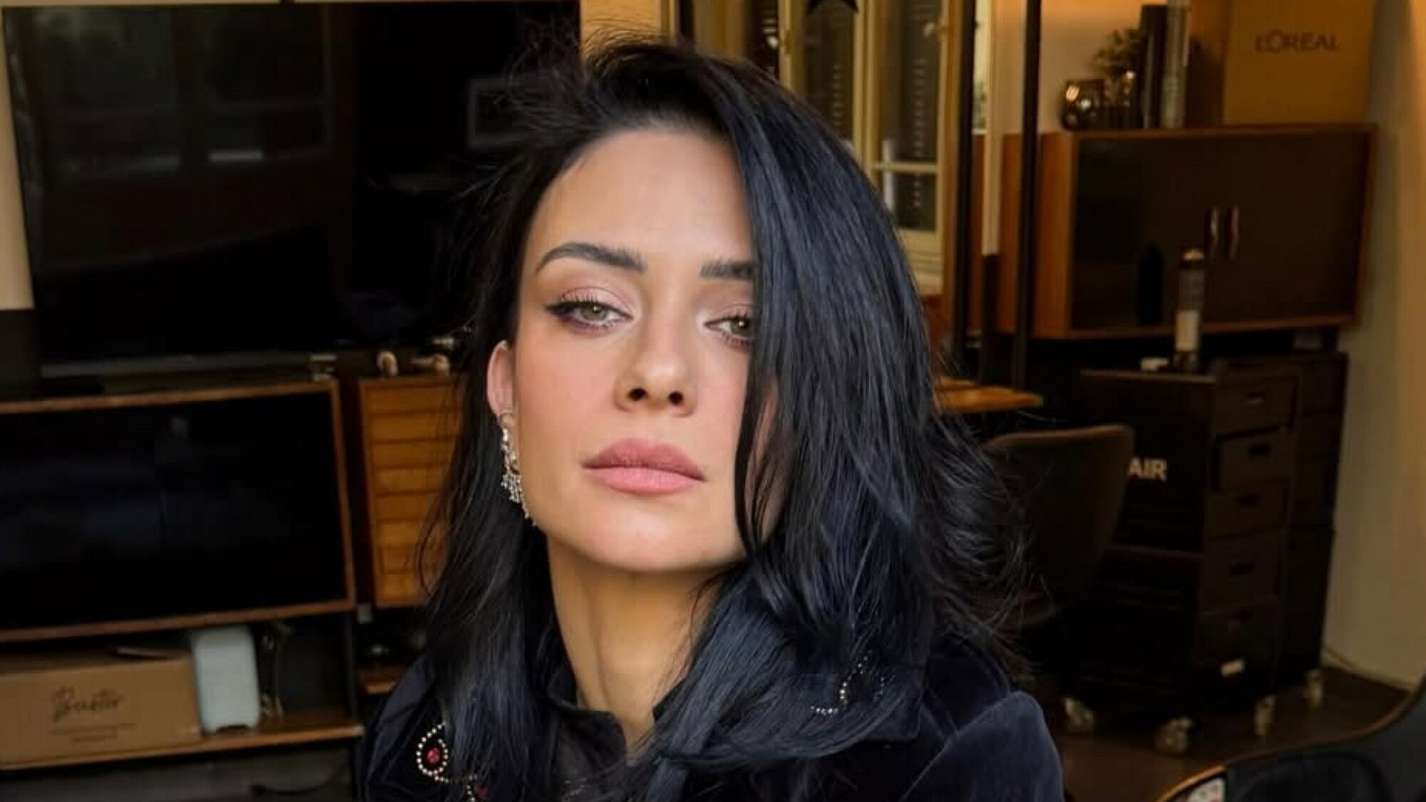 נינט טייב | איפור: טלי פאוור, שיער וצילום: שגיא דהרי, אינסטגרם sagidahary@