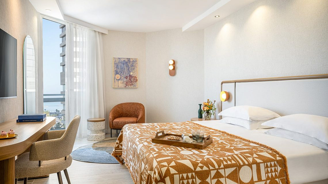 מלון דן פנורמה תל אביב המחודש | צילום: סיוון אסקיו