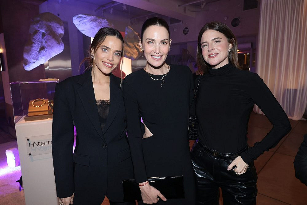 שלישיית מנגו. לירון ויצמן, יעל גולדמן ורותם סלע בחגיגות 80 שנה של ה.שטרן | צילום: רפי דלויה