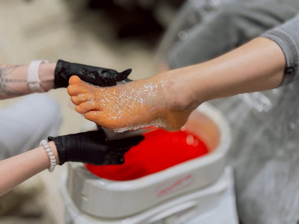 winter care – טיפול חורף לכף הרגל ברשת yullia | צילום: יקטרינה משקינה