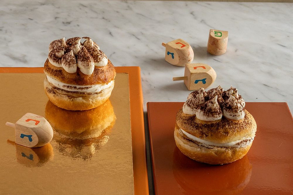 סופגניית טירמיסו, מתוקה | צילום: סטודיו אסו