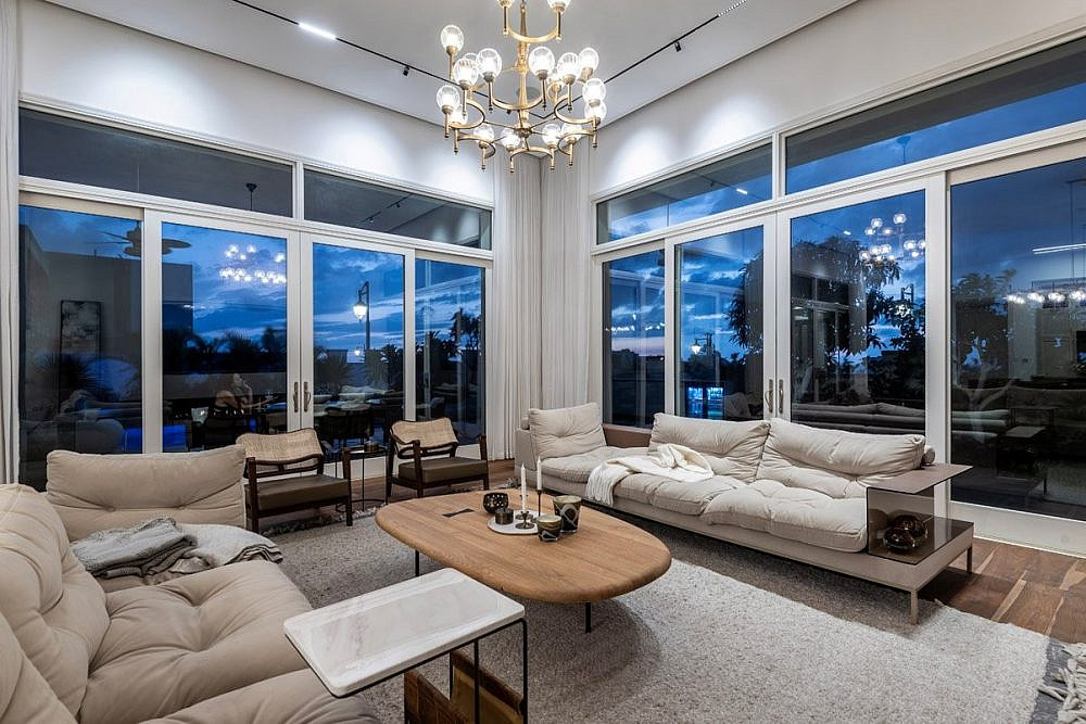 אדריכלות ועיצוב שירלי דן, צלם שי אדם