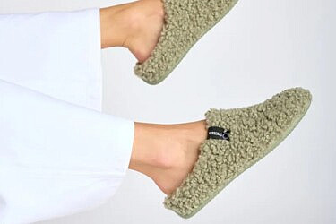 נעלי בית של Verbenas בשופרא, 136 ש"ח | צילום: יח"צ