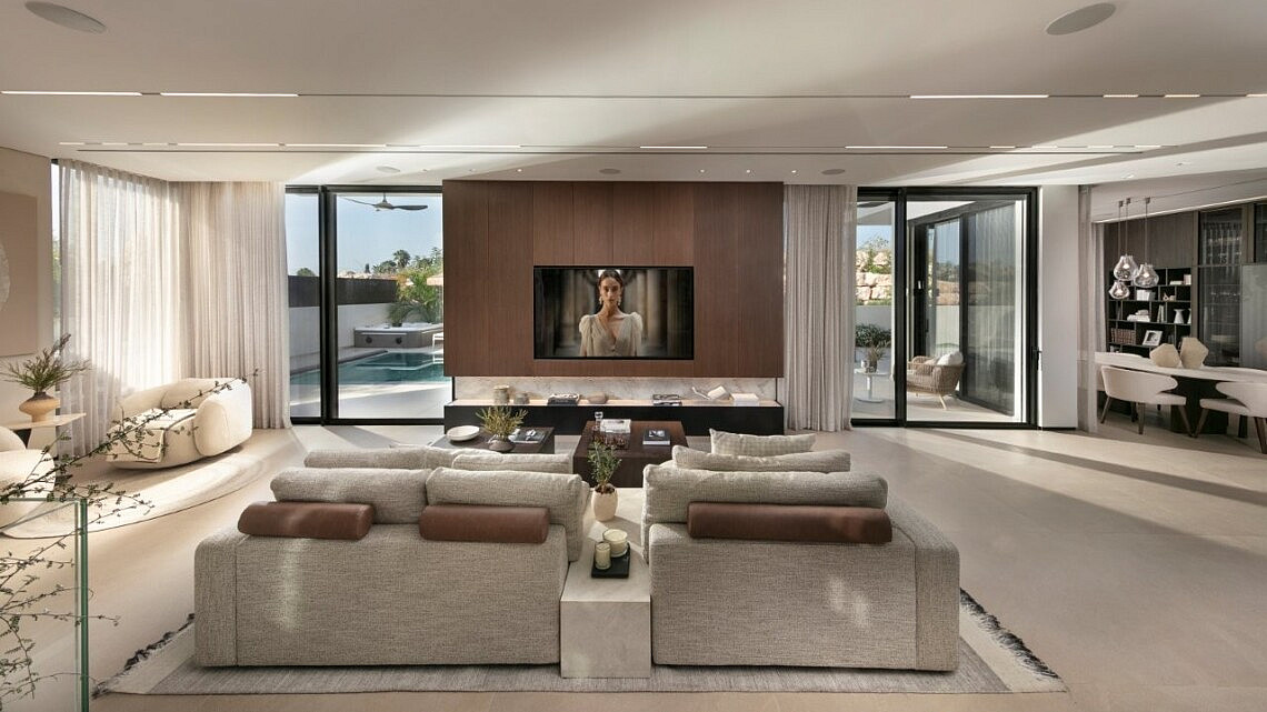 מעצב: ליעד יוסף, צילום: אלעד גונן, ריהוט: OKNIN