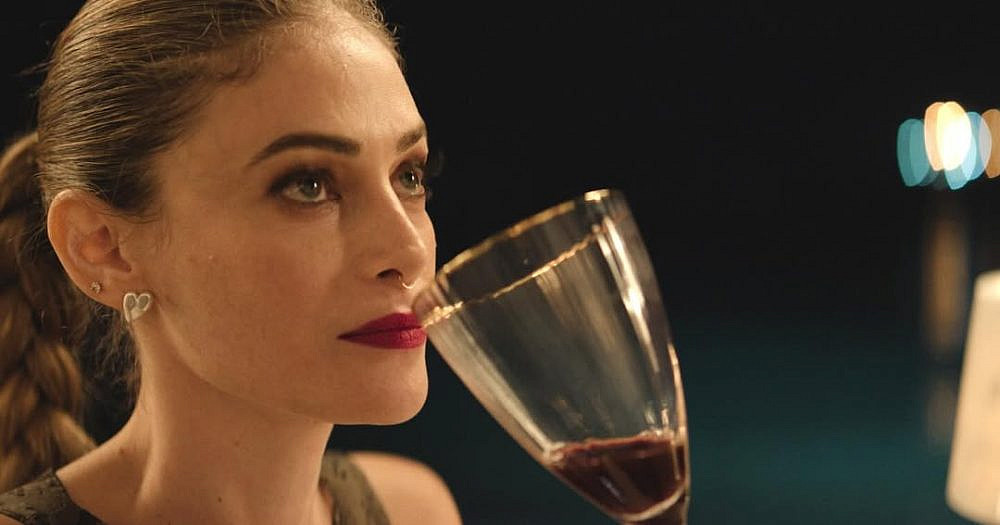 יסמין הוציאה אותה לחופשי. אפרת דור | צילום מסך מתוך הסרט "כן"