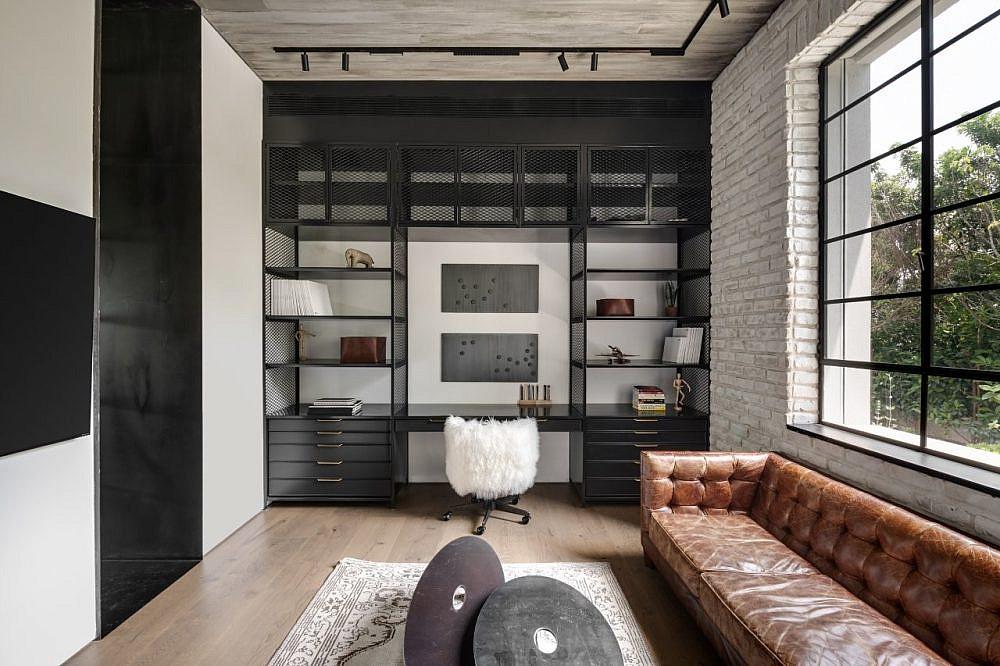 ריהוט: אריק בן שמחון, עיצוב פנים: קארן פרימר. צילום: עודד סמדר