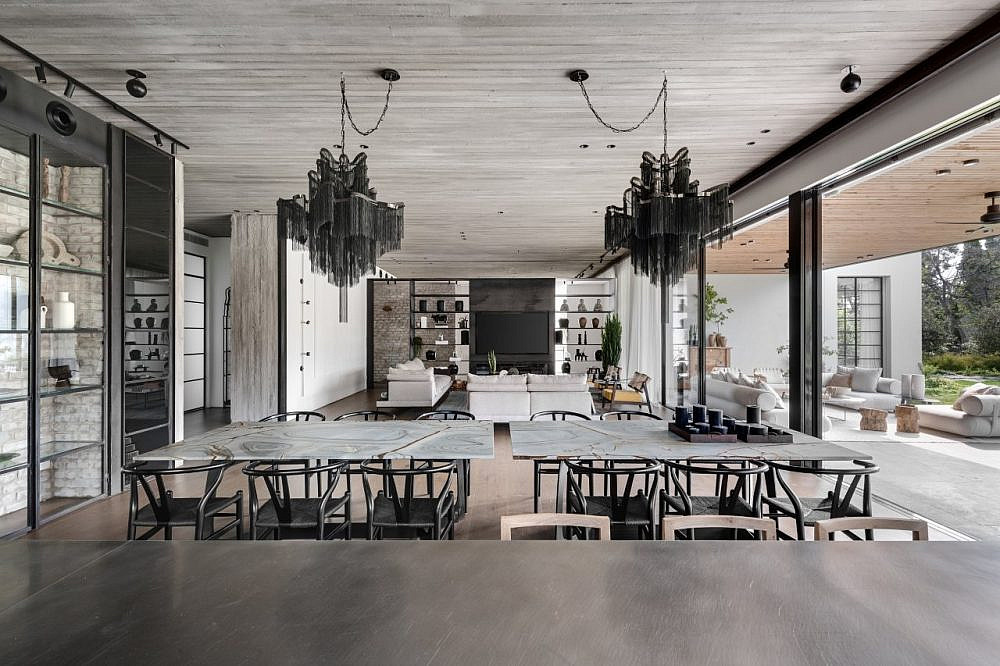 ריהוט: אריק בן שמחון, עיצוב פנים: קארן פרימר. צילום: עודד סמדר