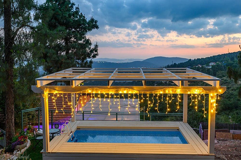 הבריכה מול הנוף הפסטורלי של אמירים. זמן חלום – ספא ואירוח. צילום: ליהי עטיה