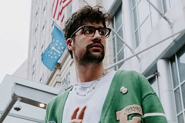 סוואגינג טו דה מקס. דני אבדיה | צילום: אינסטגרם deniavdia8@