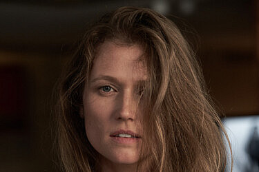 "הייתי רוצה להפסיק להאמין למוח שלי כל הזמן". לנה פרייפלד | צילום: רון קדמי