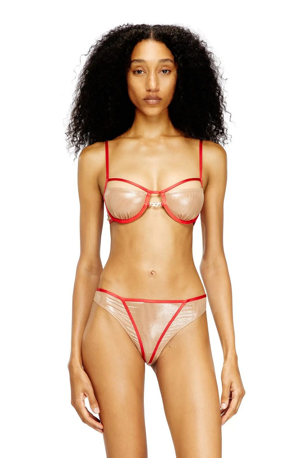 דיזל. חזיה 390 ש"ח, תחתונים 307 ש"ח | צילום: יח"צ