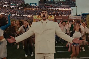 באד באני במופע הסופרבול 2026 | צילום מסך מיוטיוב