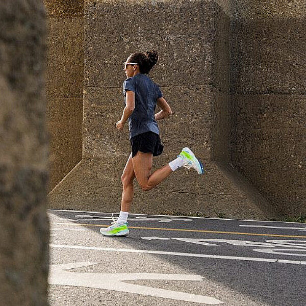 נעלי ריצה של BROOKS | צילום: יח"צ