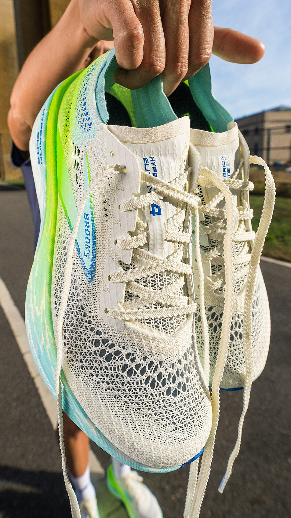 BROOKS. דגם Hyperion Elite 4 PB&nbsp;| צילום: יח"צ