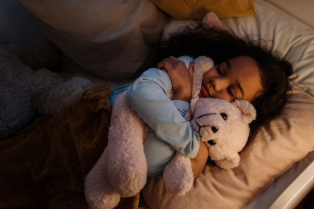 children sleeping peacefully. צילום: cottonbro studio באתר PEXELS