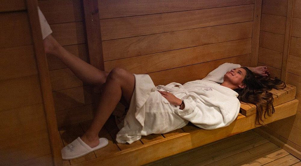 יום ספא עם נשנושים, יין ועיסוי אלוהי מידיה של חאנאן בספא דן אכדיה. 490 ש"ח | צילום: יח"צ