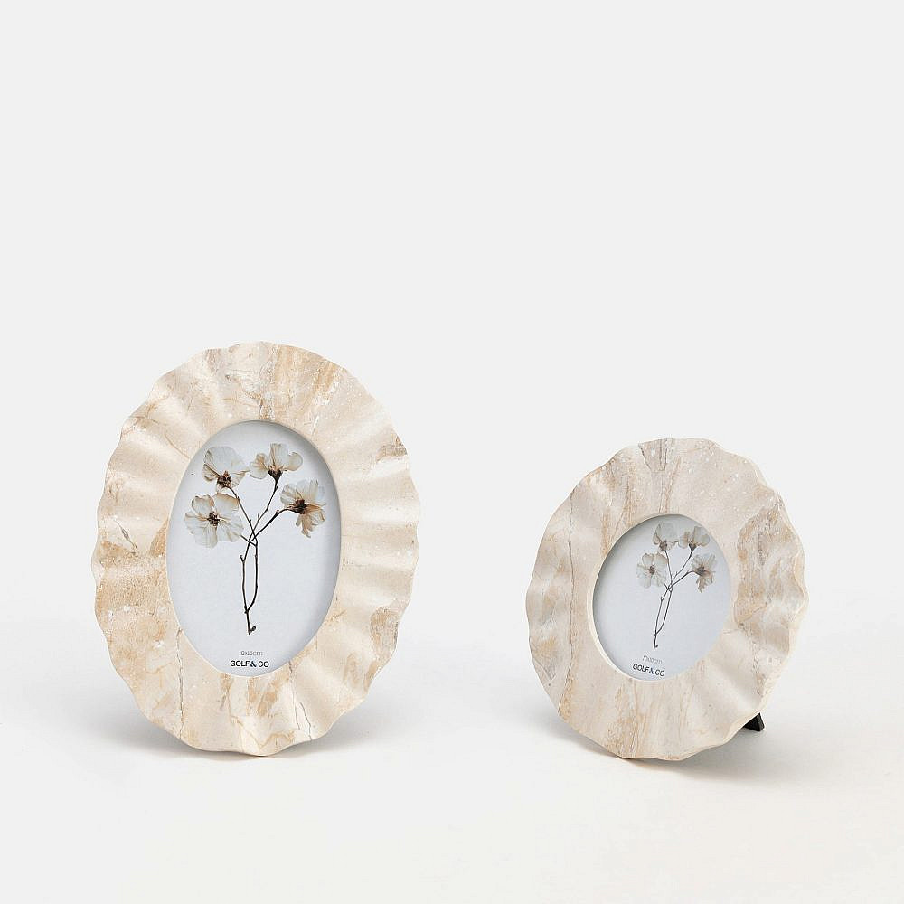 גולף &amp; קו. מסגרת מעוצבת לתמונה. החל מ-109 ש"ח | צילום עידן מלכה