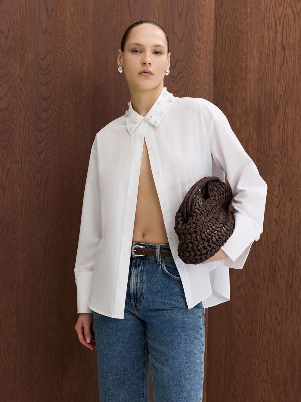 CASTRO. מחיר 229.90 ש"ח | צילום: סער פסח