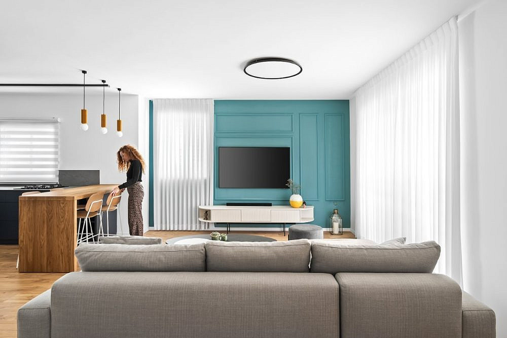 סטודיו טולה, צלם מאור מויאל