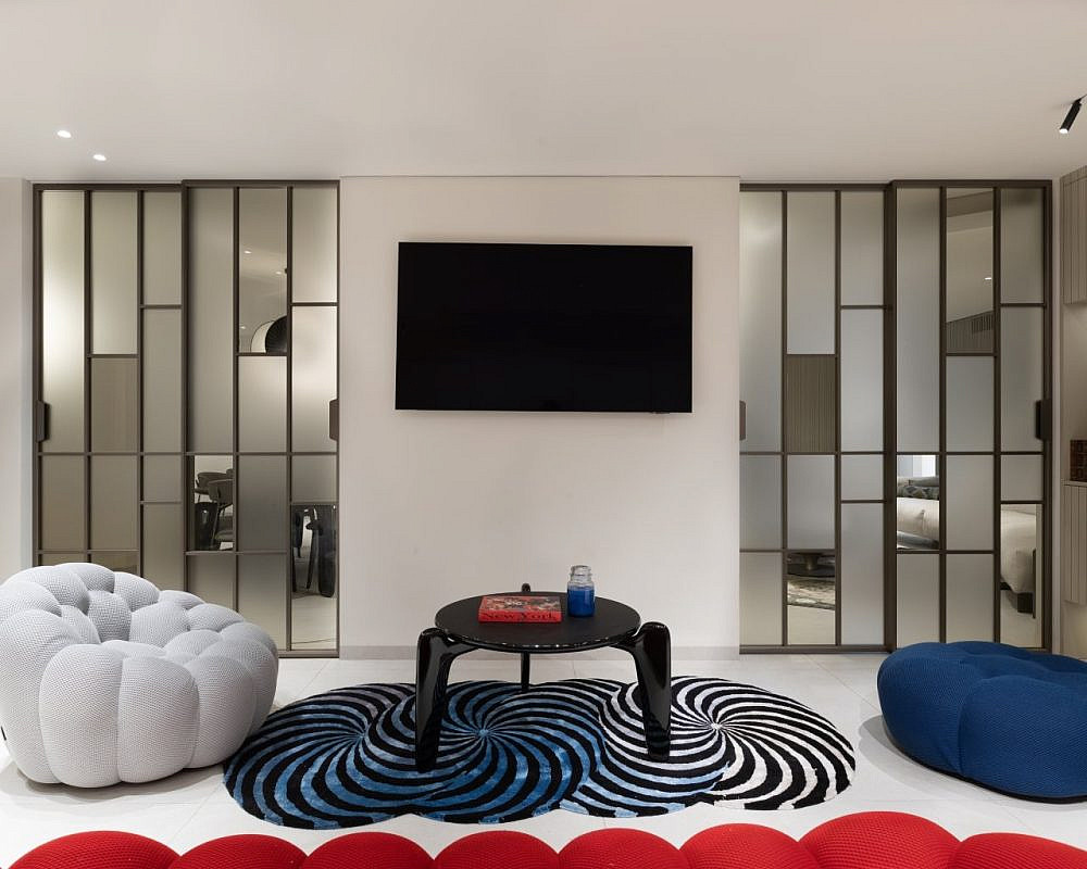 האדריכל ריזק פרח. צילום ילנה סיווניאקוב, שטיחים Rugs&amp;Co