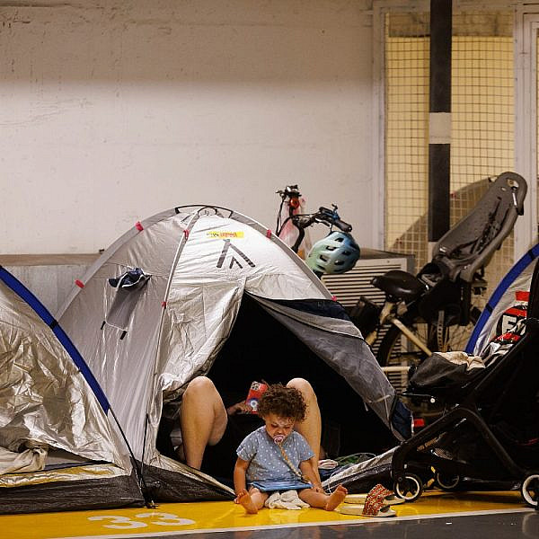 המקלט הציבורי בדיזנגוף סנטר, יוני 2025 | צילום: זיו קורן / אחים לנשק