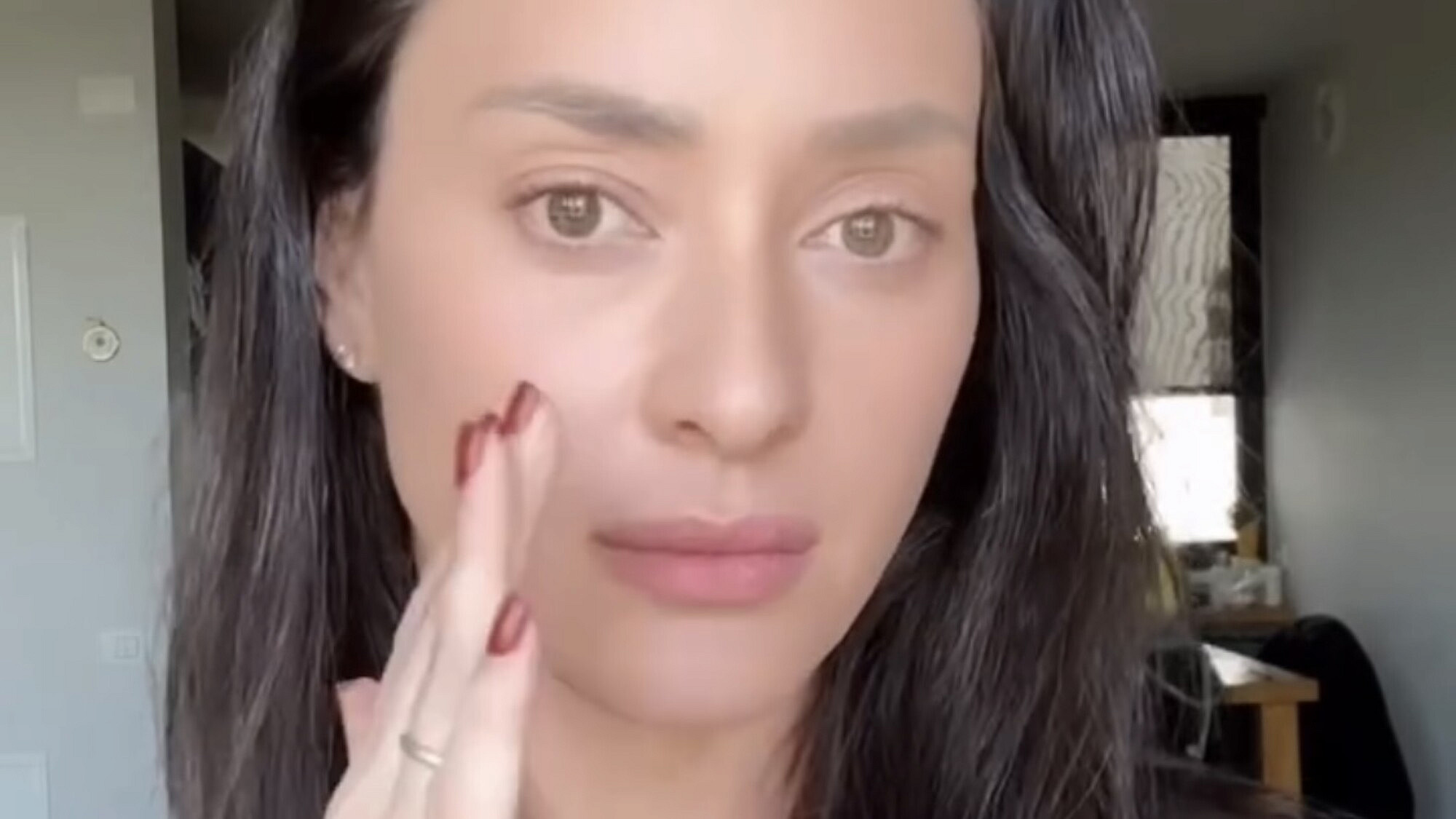 אנה ארונוב | צילום: אינסטגרם aronovanna@