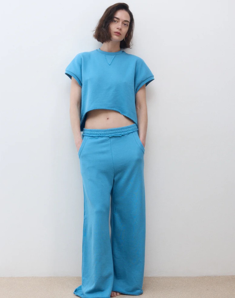 De Base. מחיר 319 ש"ח | צילום: יח"צ