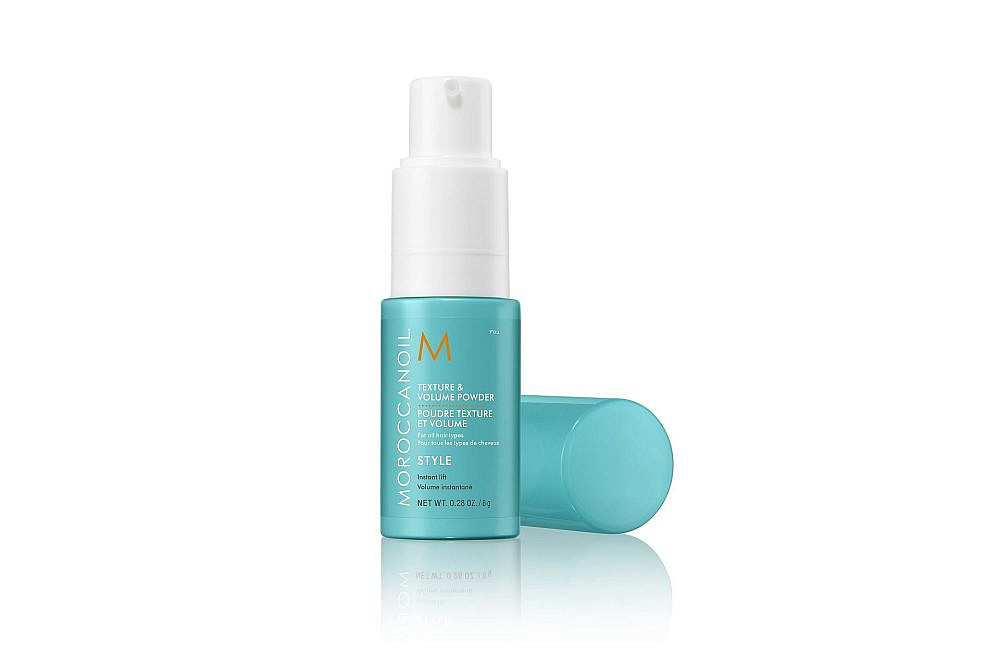 אבקת נפח וטקסטורה לשיער של MOROCCANOIL. מחיר 110ש"ח | צילום: יח"צ