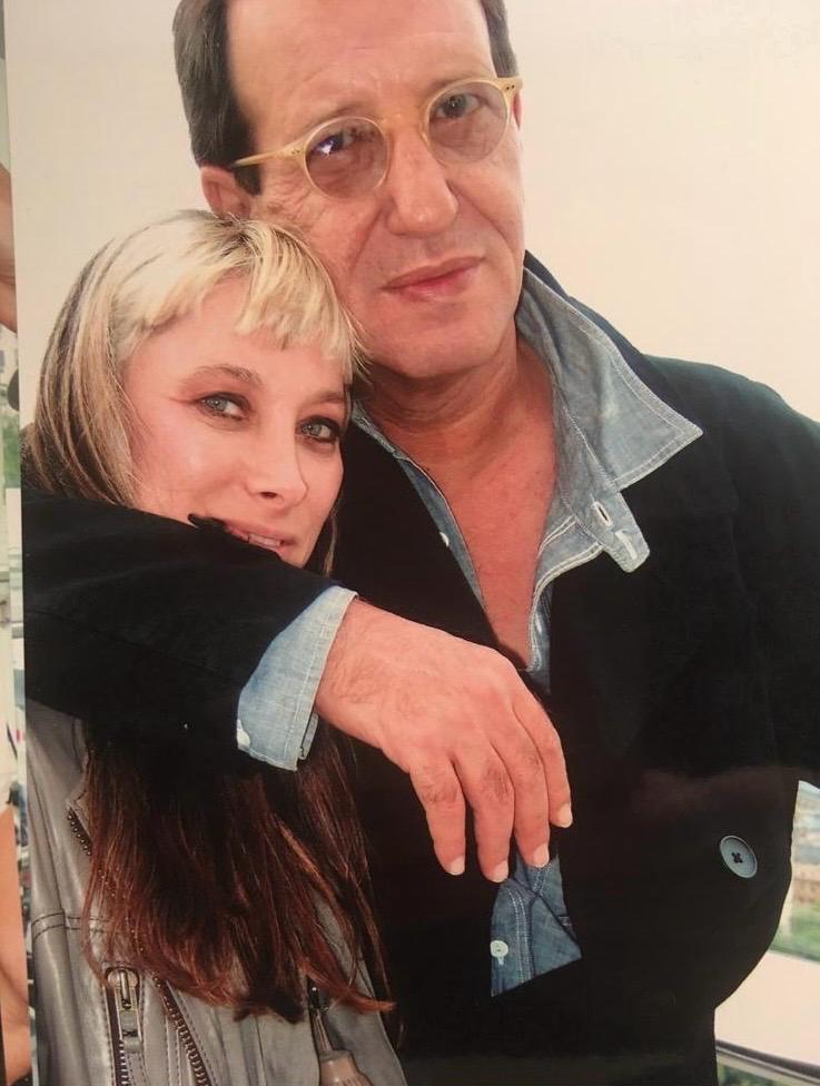 מיקה בשן לצד יגאל בשן ז"ל | צילום: ארכיון משפחתי