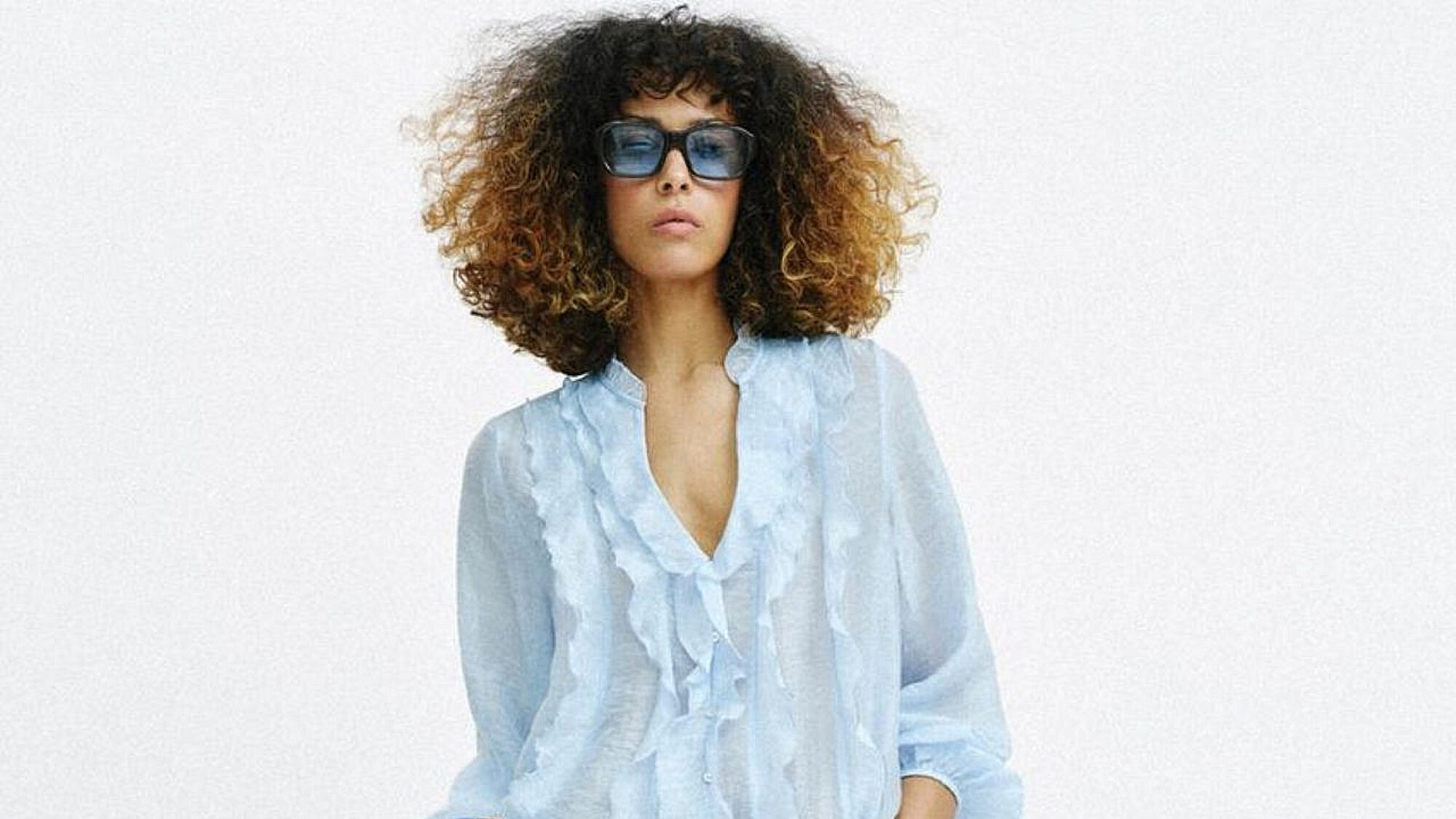 חולצות בסייל של ZARA. מחיר 89 ש"ח (במקום 149 ש"ח) | צילום: יח"צ