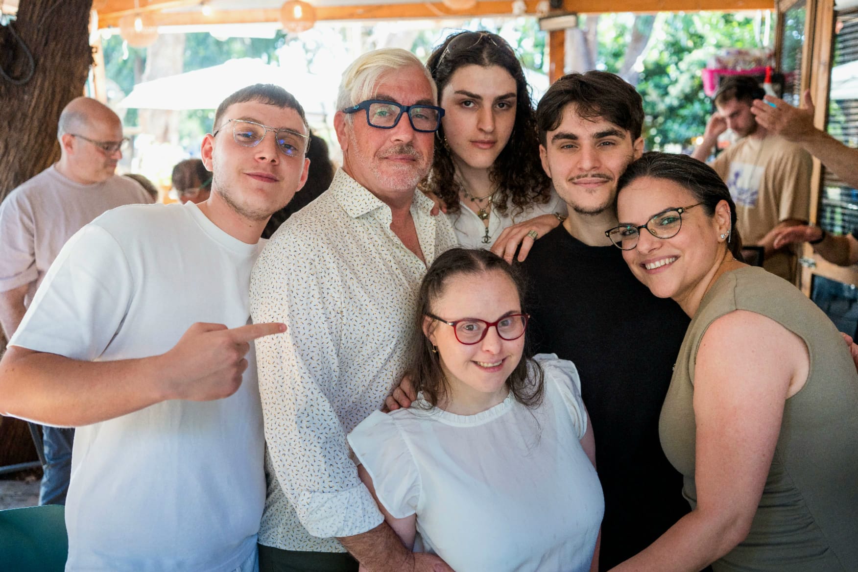 ליהיא צור עם משפחתה | צילום: באדיבות המצולמים