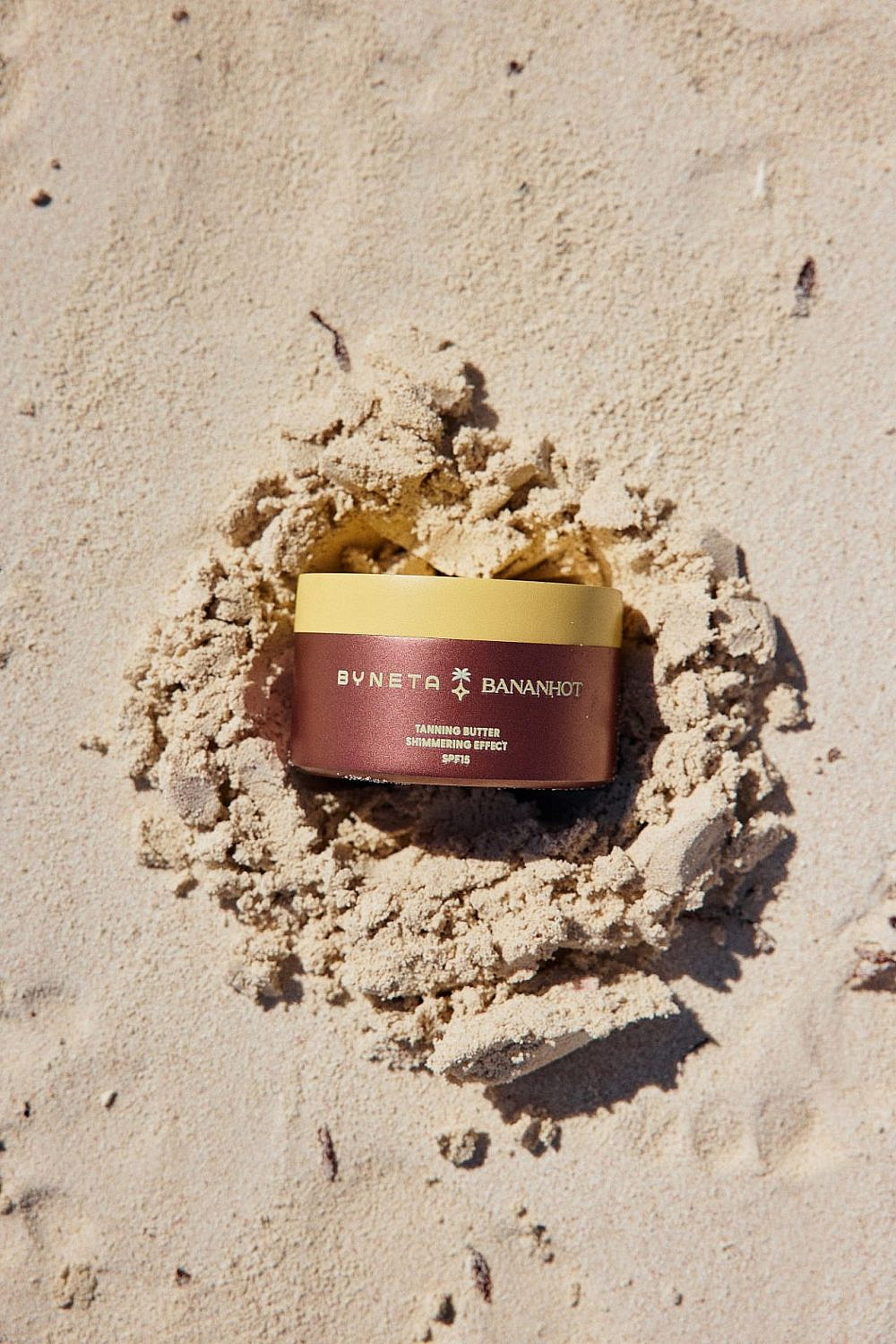 חמאת שיזוף SPF15 של BYNETA X BANANHOT. מחיר 129 ש"ח ל-150 מ"ל | צילום: יח"צ
