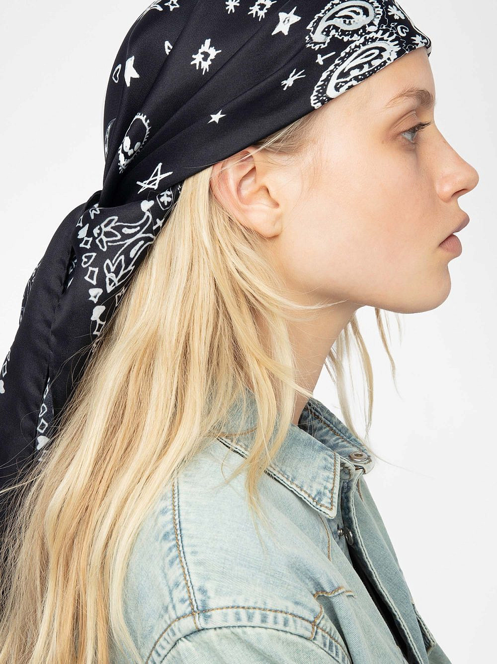Zadig &amp; Voltair. בנדנה 525 ש"ח | צילום: יח"צ
