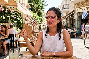 חום יולי אוגוסט אז היה כבד מאוד | אילוסטרציה: AI