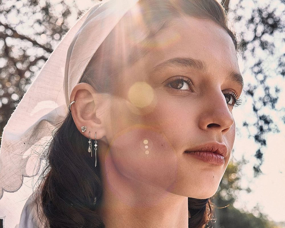 SHE-RA JEWELRY. קולקציית FIORI | צילום: הילה חן