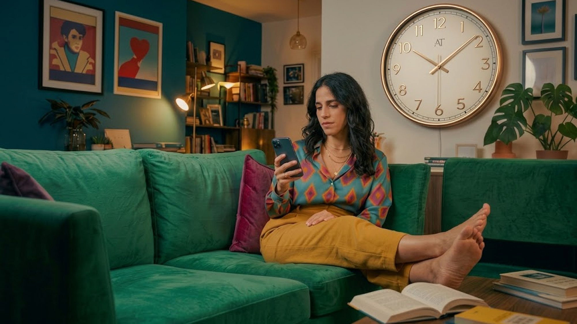 ההודעה שיכולה לחכות לבוקר | אילוסטרציה: AI ההודעה שיכולה לחכות לבוקר | אילוסטרציה: AI
