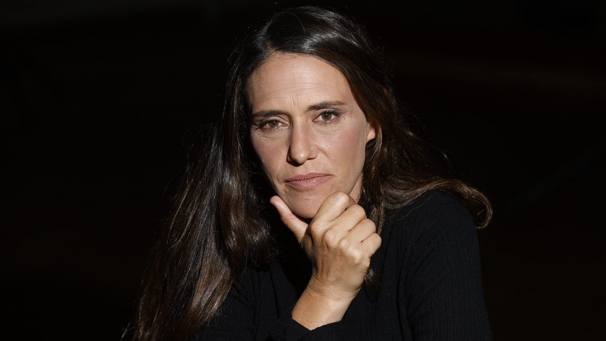 "הפצע הופך לאט לצלקת". נוגה פרידמן | צילום: ערן לם "הפצע הופך לאט לצלקת". נוגה פרידמן | צילום: ערן לם