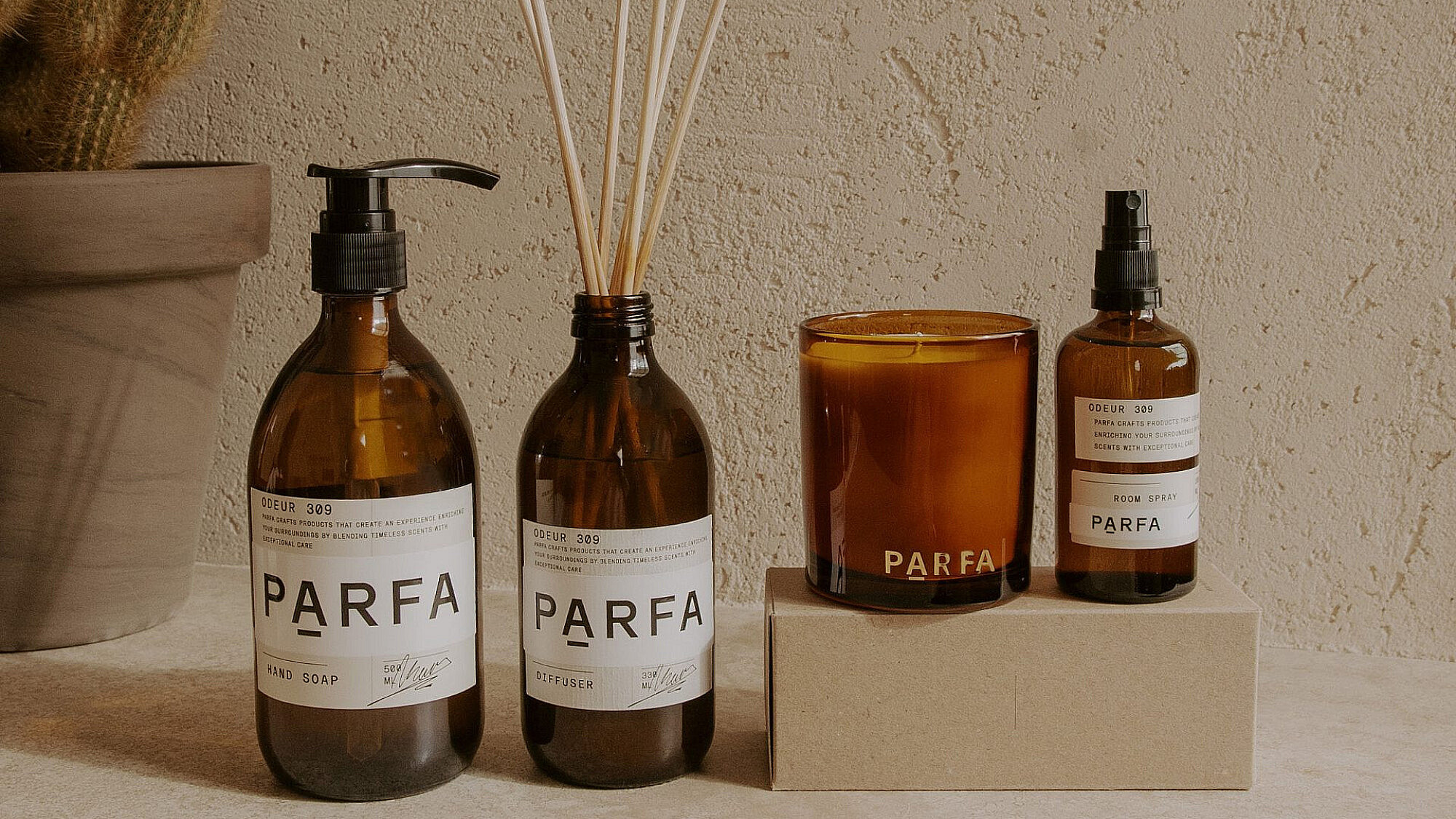 PARFA. מותג ניחוחות ישראלי לבית ולגוף | צילום: דריה קוזמינה PARFA. מותג ניחוחות ישראלי לבית ולגוף | צילום: דריה קוזמינה